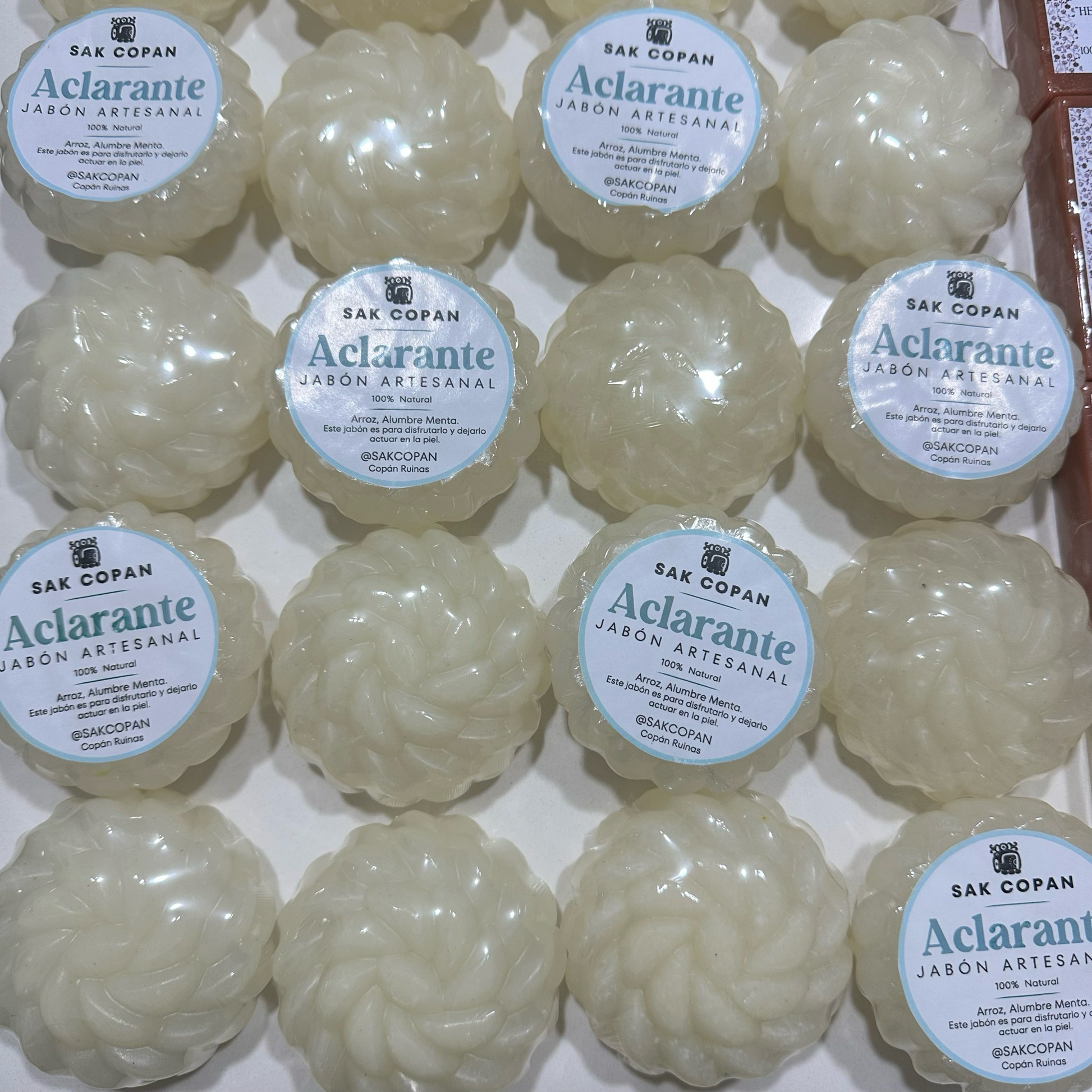 Jabon natural - ACLARANTE | Arroz, Piedra Alumbre, y Menta