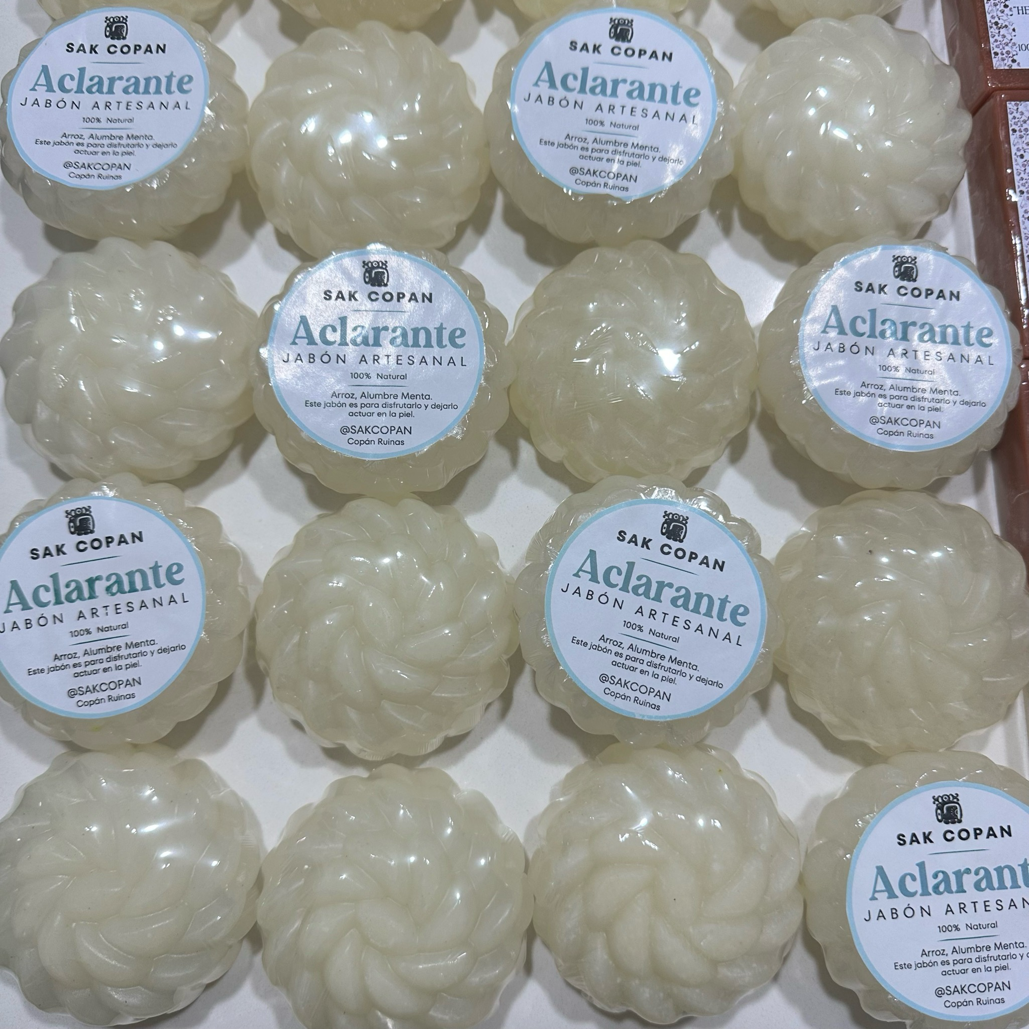 Jabon natural - ACLARANTE | Arroz, Piedra Alumbre, y Menta