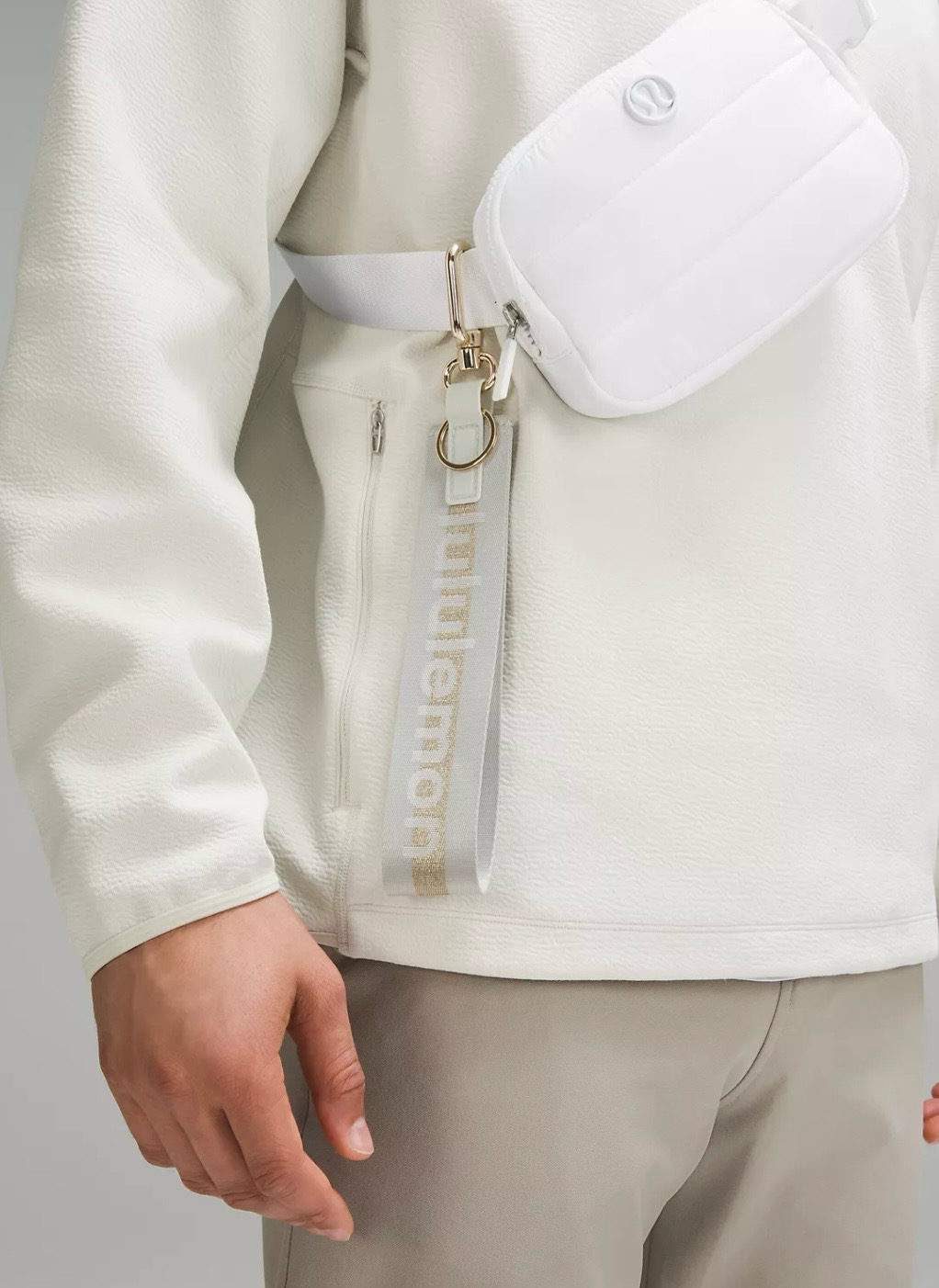 Llavero Lululemon / Gold white / original