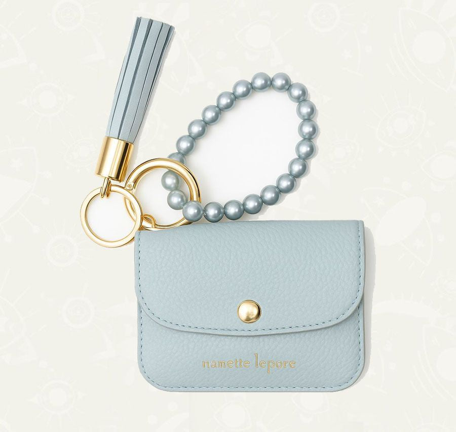 Tarjetero con pulcera color celste - Nanette Lepore