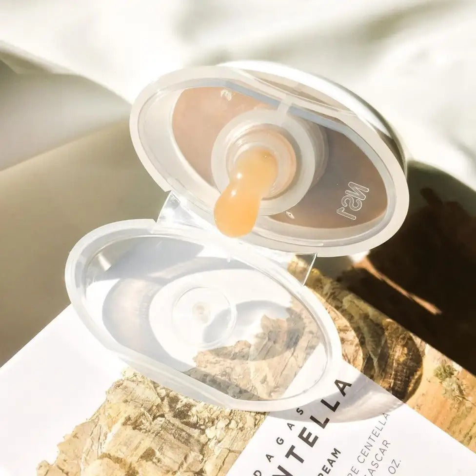 Crema Calmante de Centella de Madagascar | SKIN1004 | Hidratación y Reparación | 30 ml