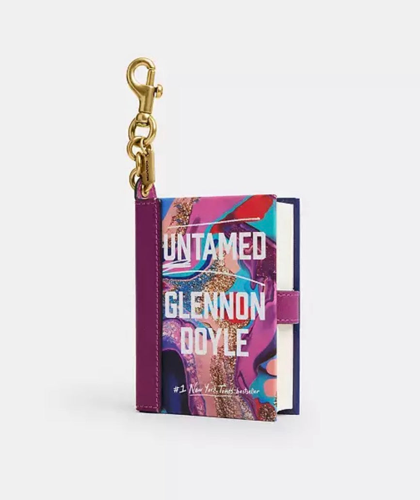 Untamed - Llavero libro - COACH